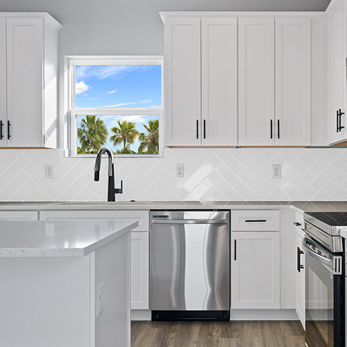 White - 3x6 or 4x16 Herringbone